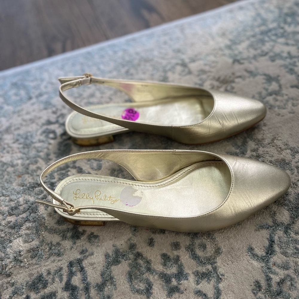 Gold Lily Pulitzer flats! Size 8.5